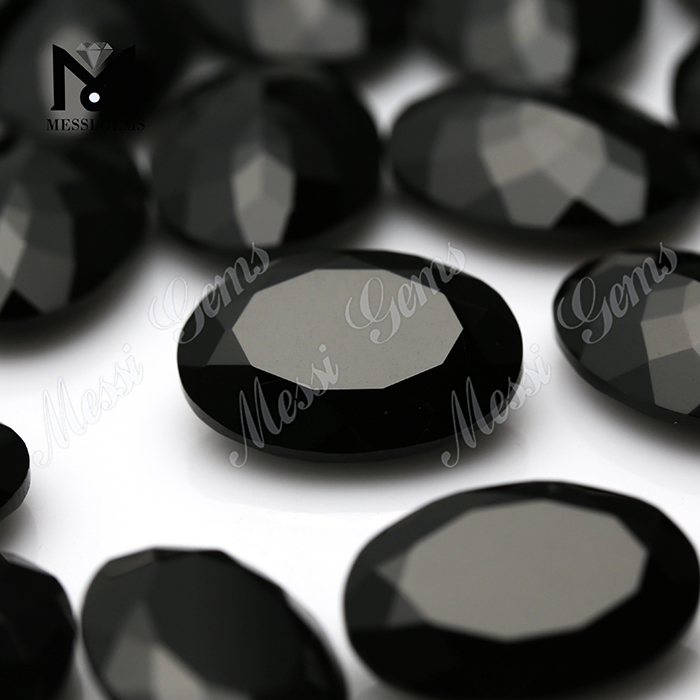 natürliches Edelsteinmaterial ovaler facettierter schwarzer Onyx aus China