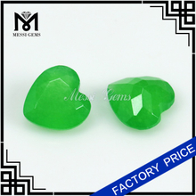 Natürliche malaysische Jade 6x6MM maschinell geschnittener grüner Jadestein