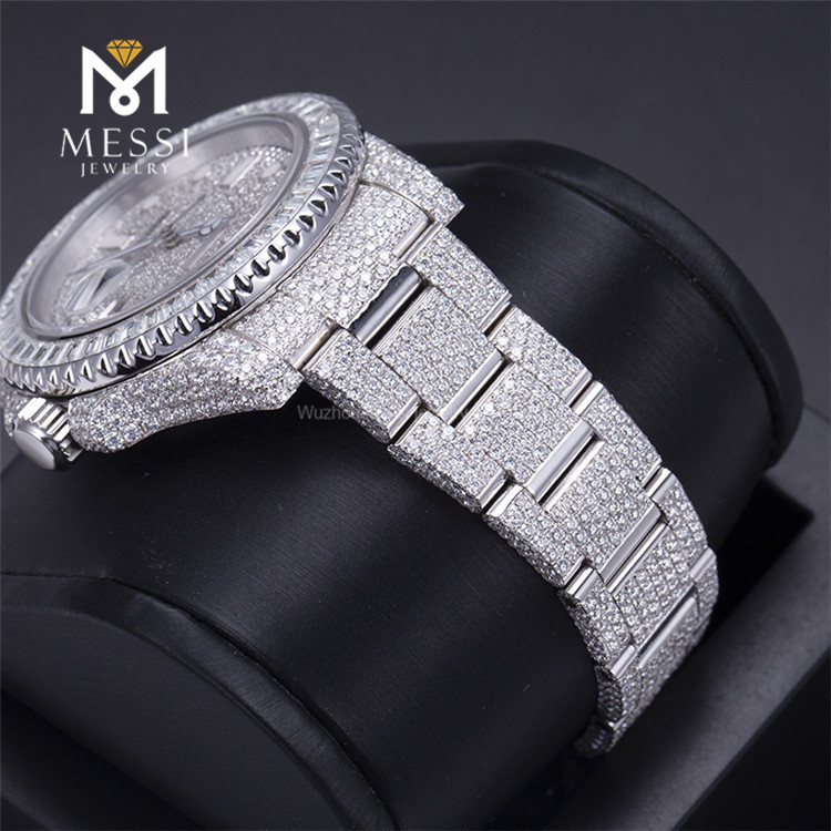 Cartier-Uhr mit Moissanit-Diamant