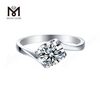 1 Karat Moissanite Solitaire Ring 14 Karat Vergoldung Ehering aus Silber