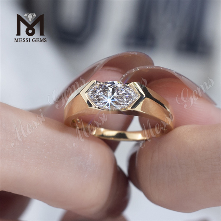 Verlobungsring aus 18-karätigem Weißgold mit Labordiamanten im Solitär-Stil im Marquise-Schliff